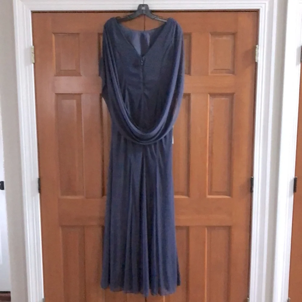 Azazie elegant Blue-Grey Gown, size 10 - Picture 6 of 15